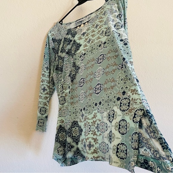 Susan Graver Women's Patterned mint green top size M spring feminine gma core - Picture 4 of 7
